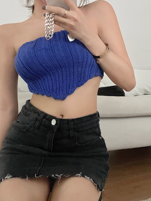 Solid Hanky Hem Knit Bandeau Top-2